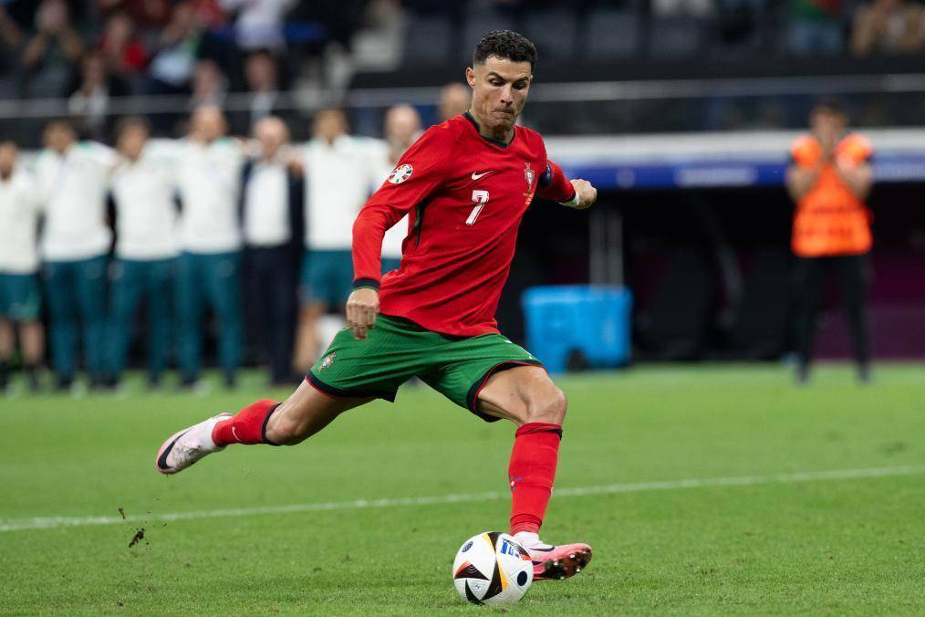 的掌控几乎 的掌控几乎