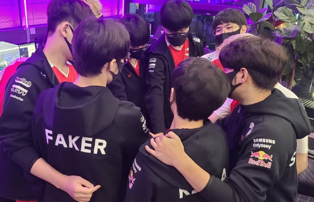 我们更能看 我们更能看